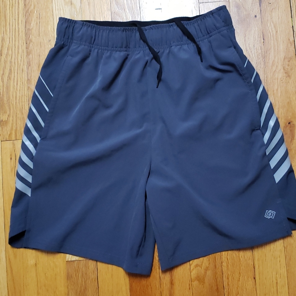 ZELOS Flex Gray Athletic Shorts Men's Small EUC!